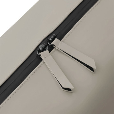 Shoe bag in matt polyurethane